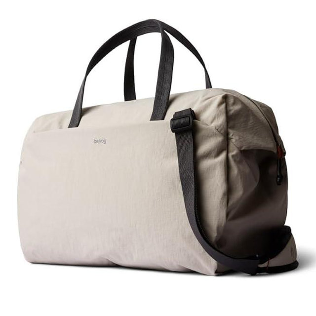 Bellroy Lite Duffel (lightweight technical duffel bag)