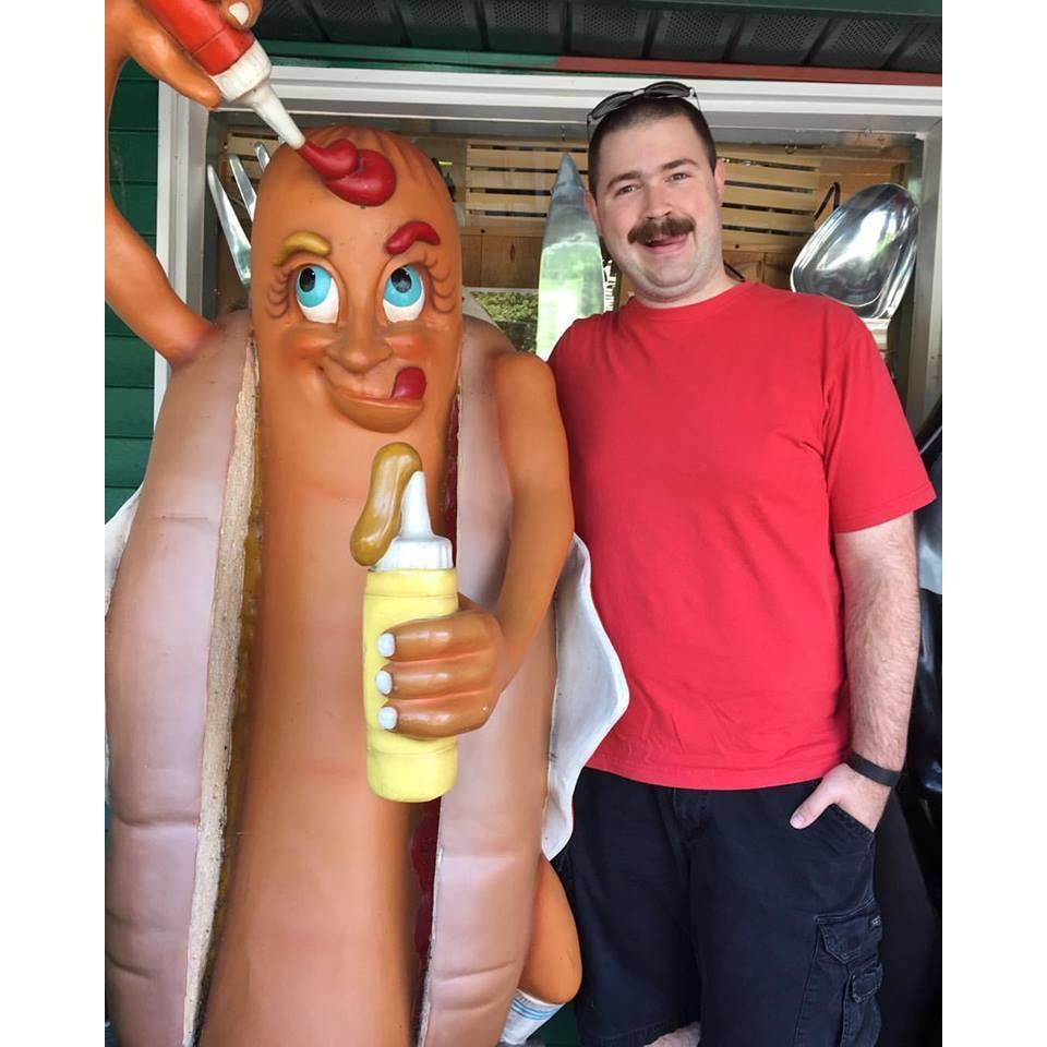 A hot dog and a bigger hot dog.
Hoosick, NY
September 2015