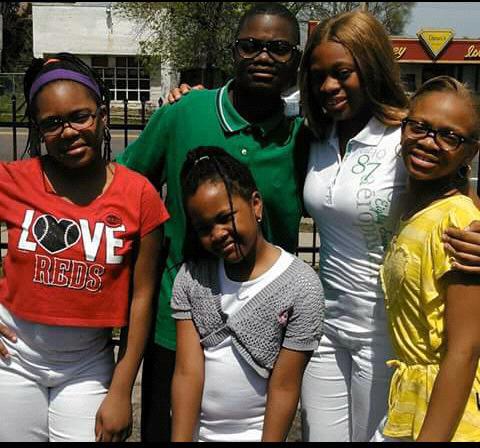 Kyla, Lester, Destiny, Kiana, and Desirai