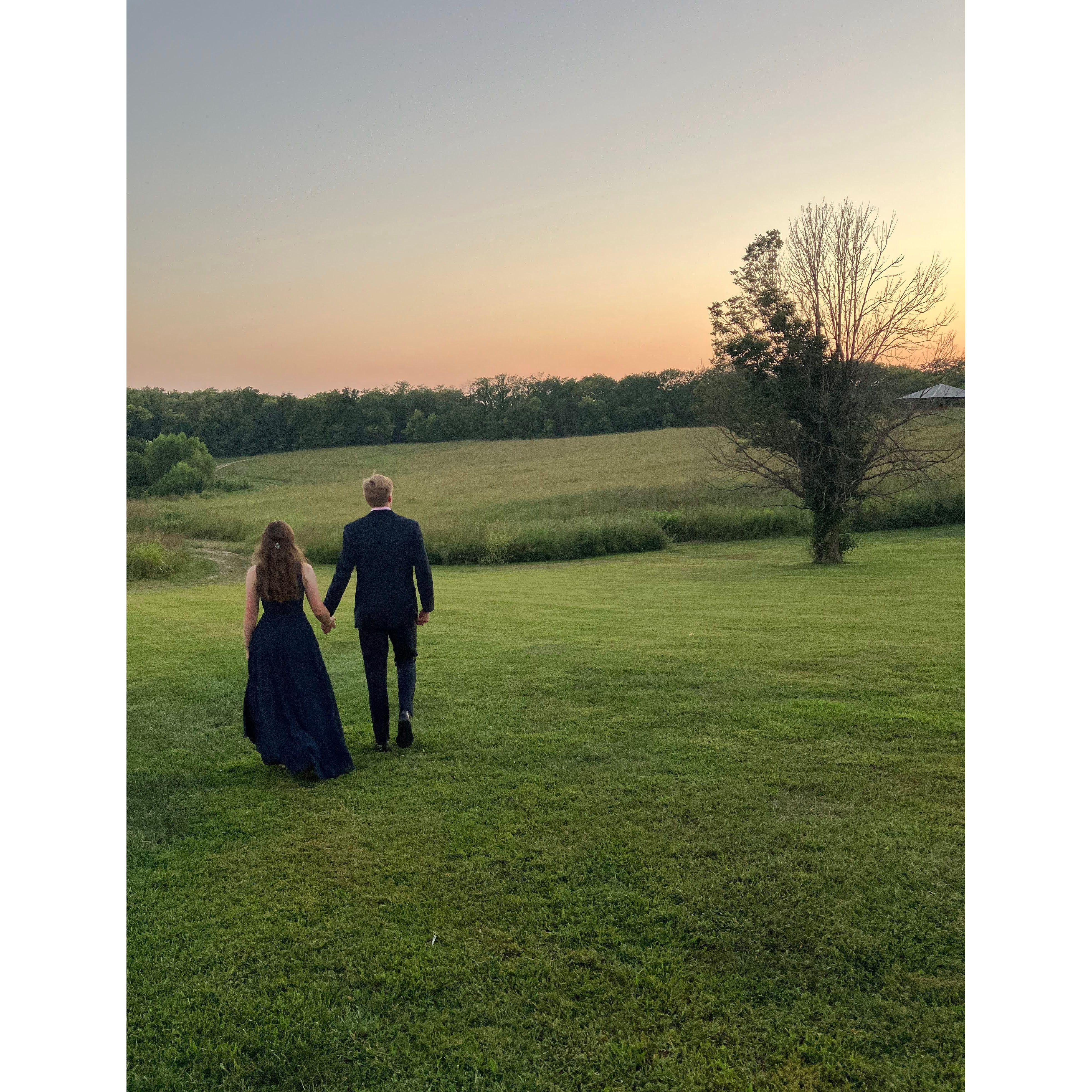 We took these photos at Becca's brother's wedding (Summer 2024) in Kansas! Recognize the dress?