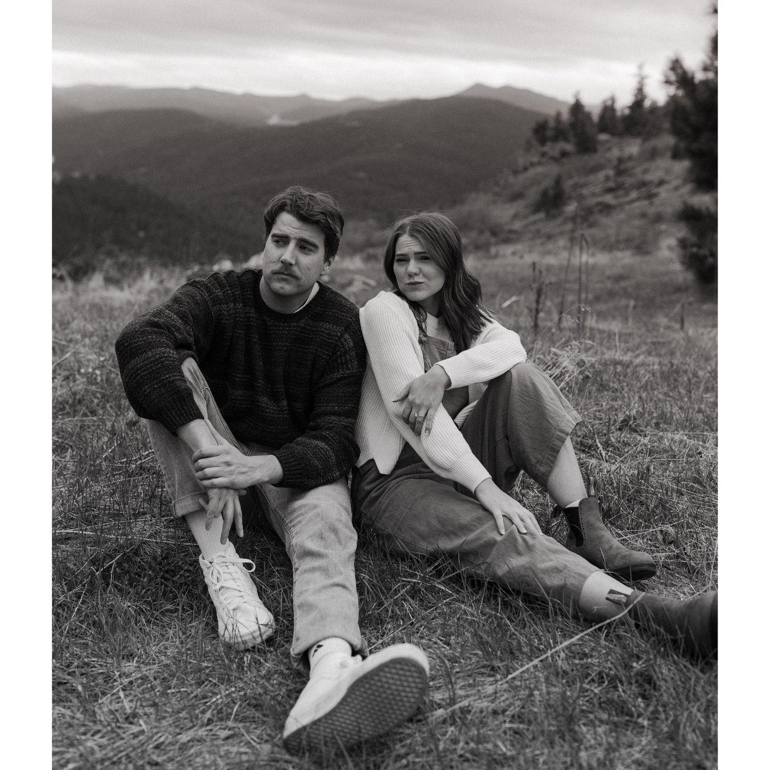 thank you to our friend Jordan (@jordananne.photo) for taking our engagement photos!
