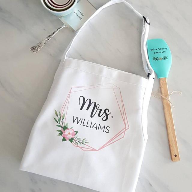 Personalized Bride Apron Personalized Mrs Apron Custom Name Apron Bride to Be Gift Bridal Shower Gift Custom Name Apron