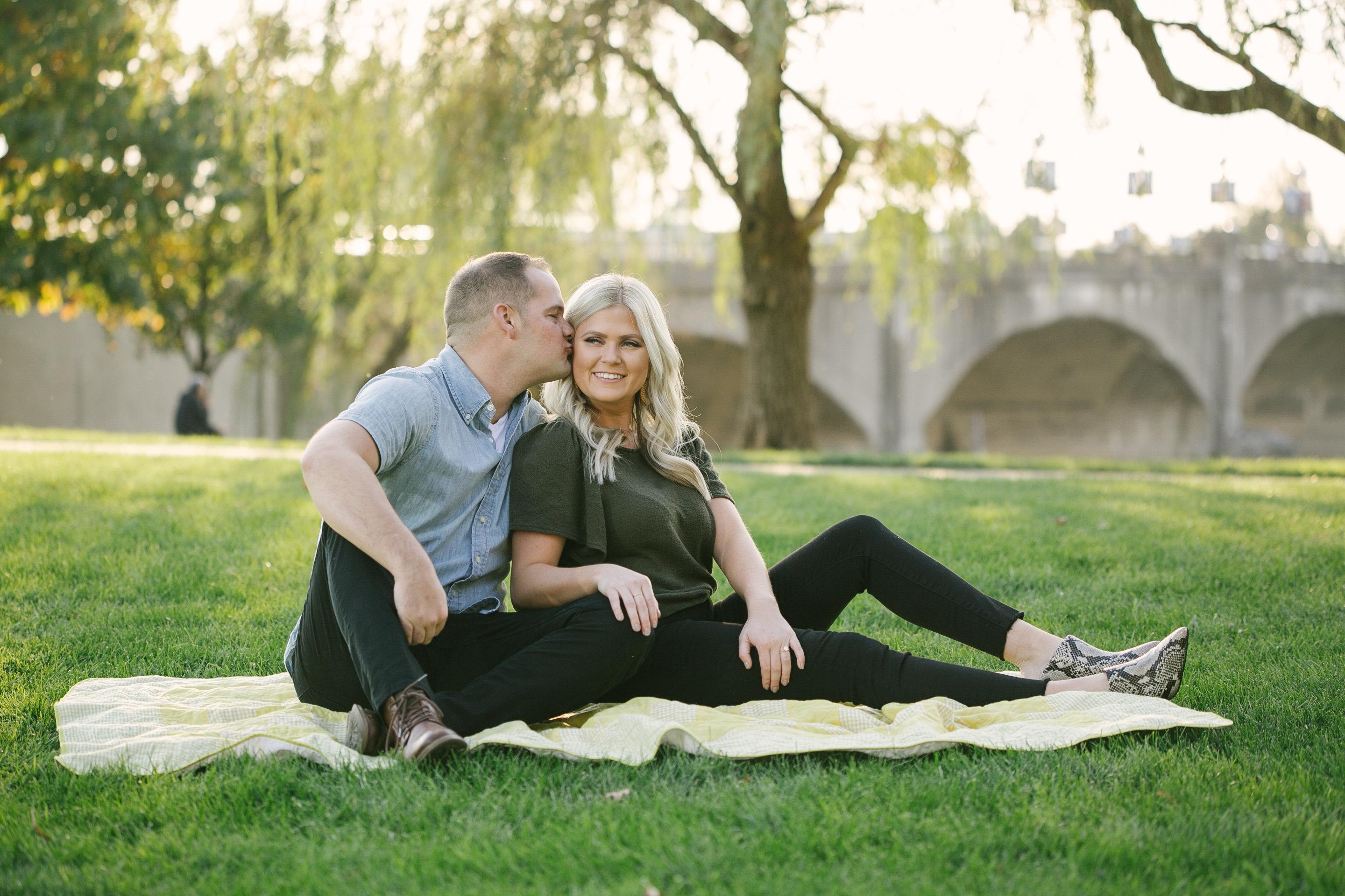 The Wedding Website of Lisann Goodin and Andrew Burton