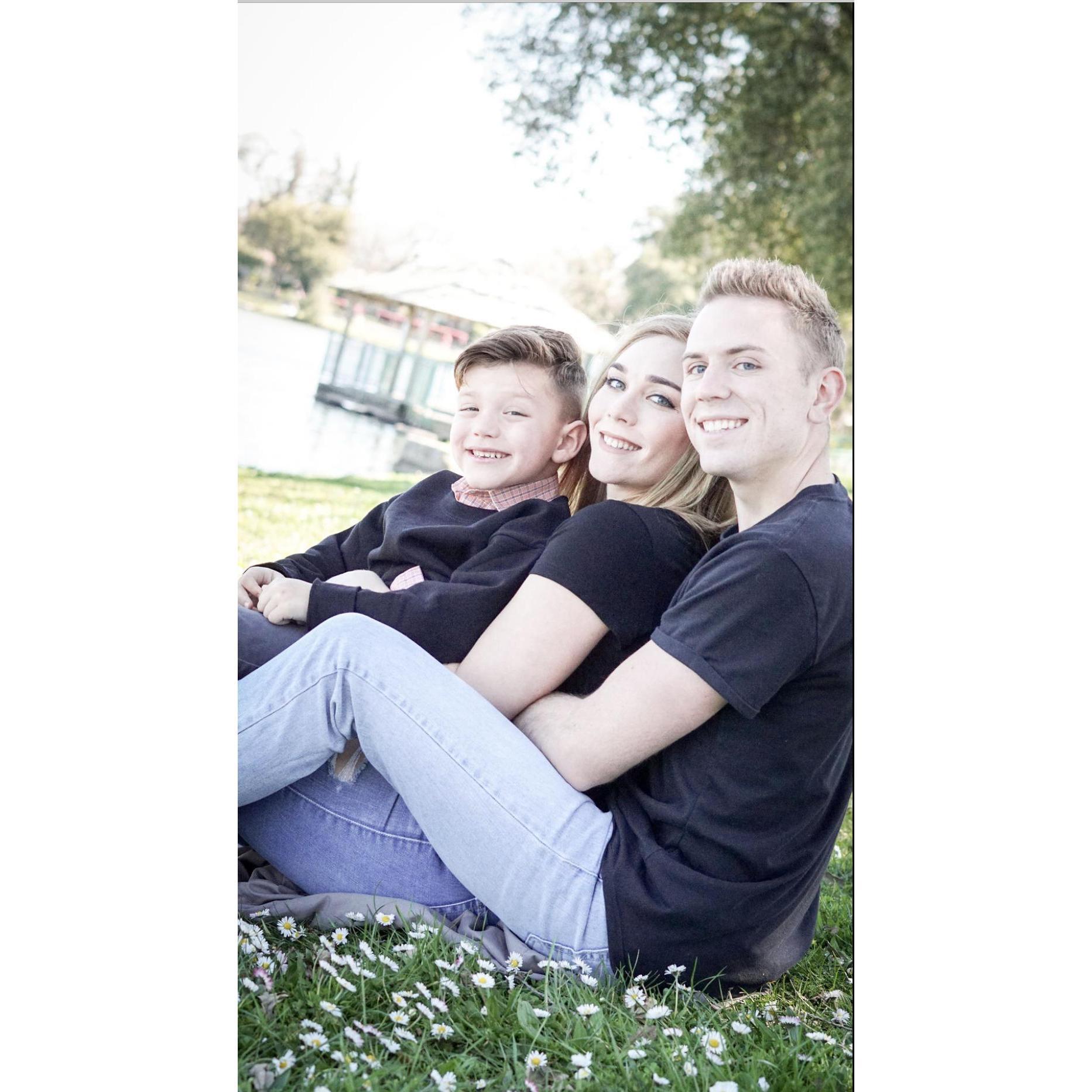 We make a perfect family❤️