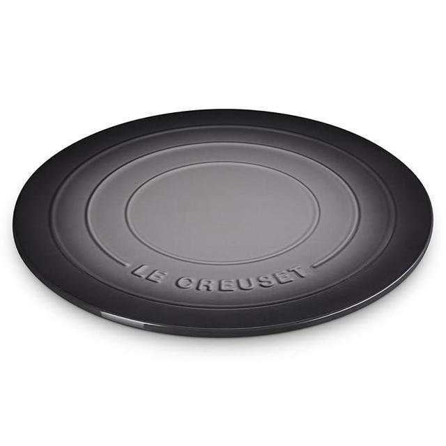 Le Creuset Stoneware Round Pizza Stone, 15 in., Oyster