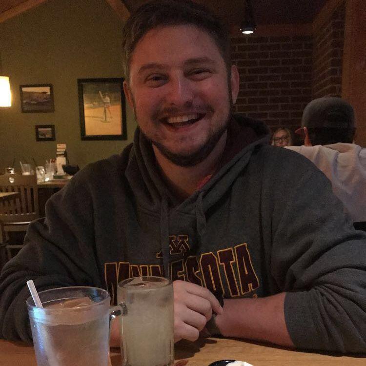Our first official date: Applebee’s happs!