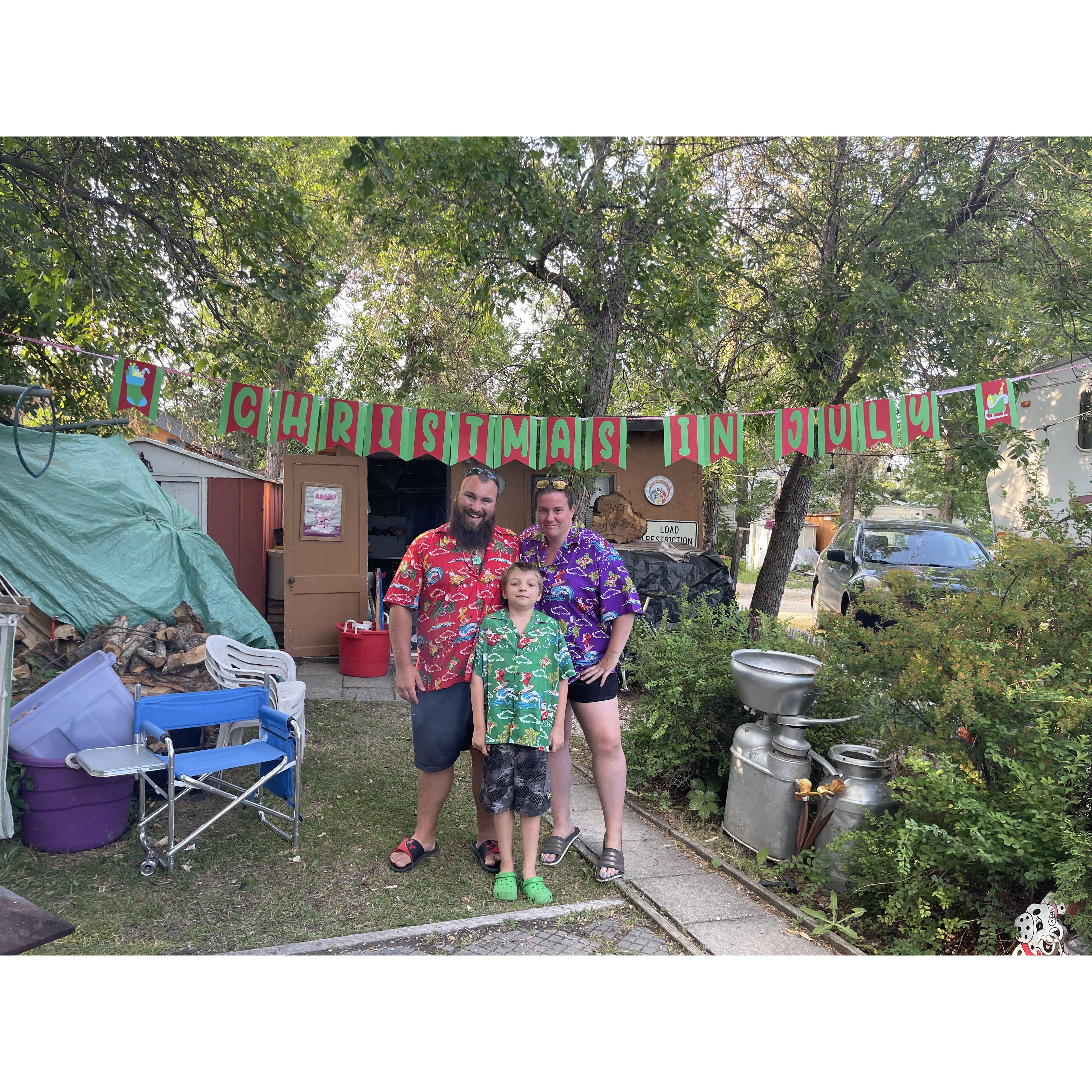 Sharing Our Nadine's  EXTREME Love Of Christmas All Year Long.