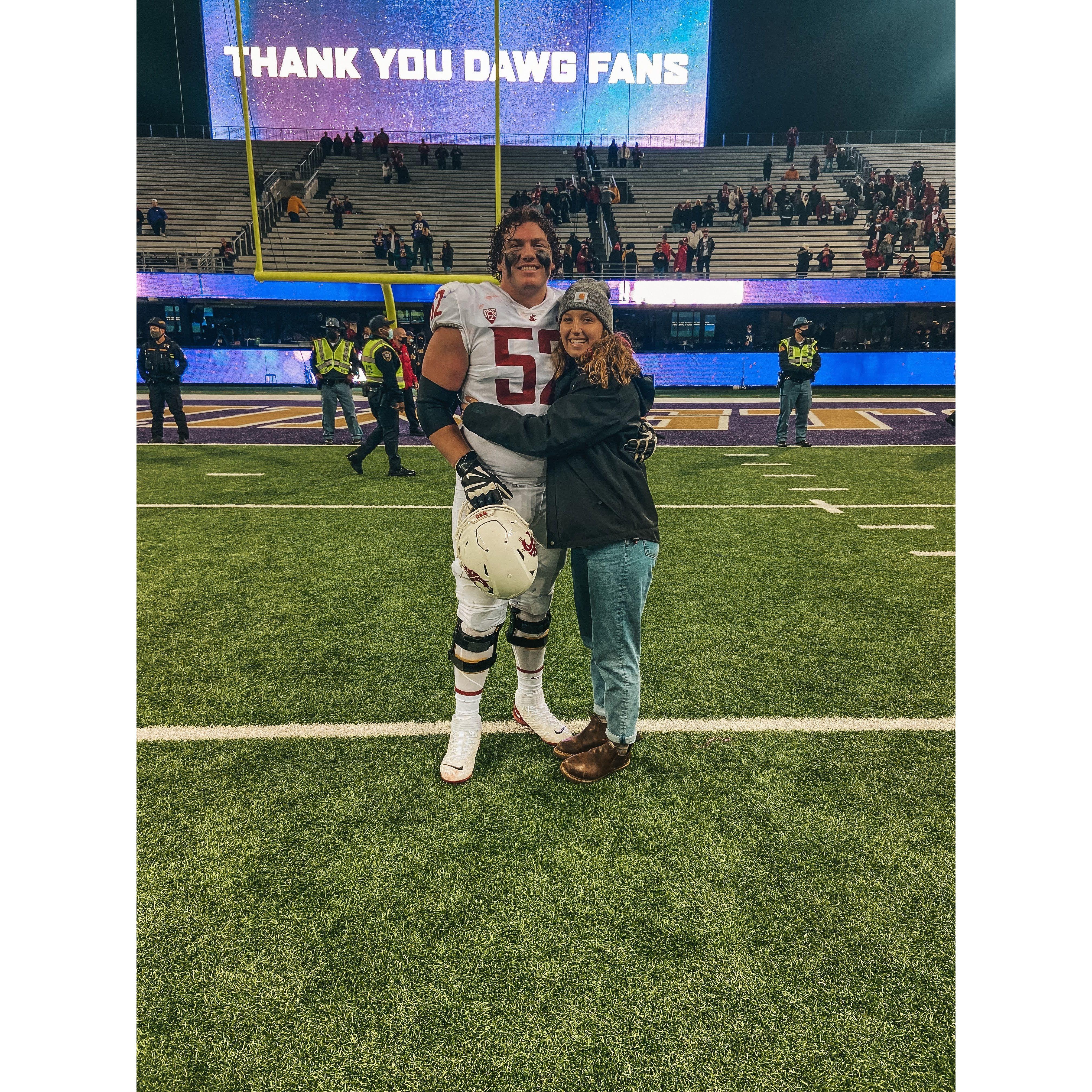 Beat the Huskies!! Apple Cup 2021