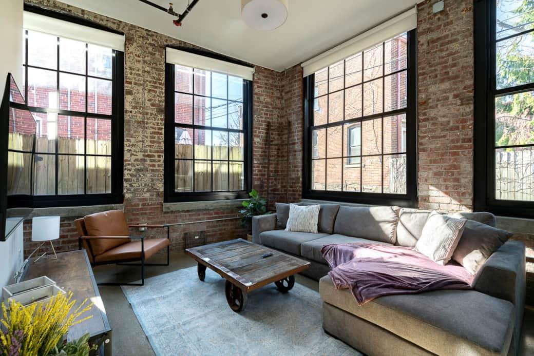 The Wedding Website of Mary Shows and Evangelynn Hughes