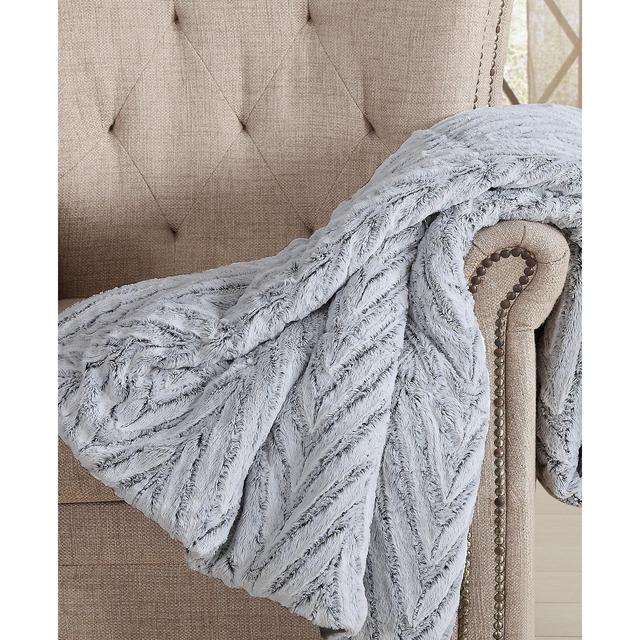 Christian Siriano 60" x 70" Gray Chevron Luxury Faux-Fur Throw