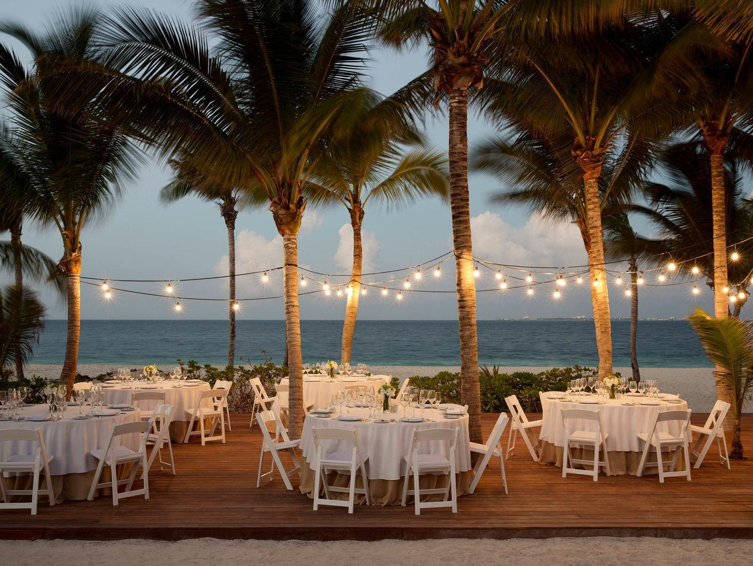The Wedding Website of Lacey Humpal and Mace Curry