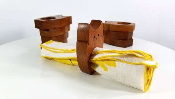 Set of 8 Vintage Teak Napkin Rings - Owl Shaped - 1960s - Mid Century Modern - Danish Modern