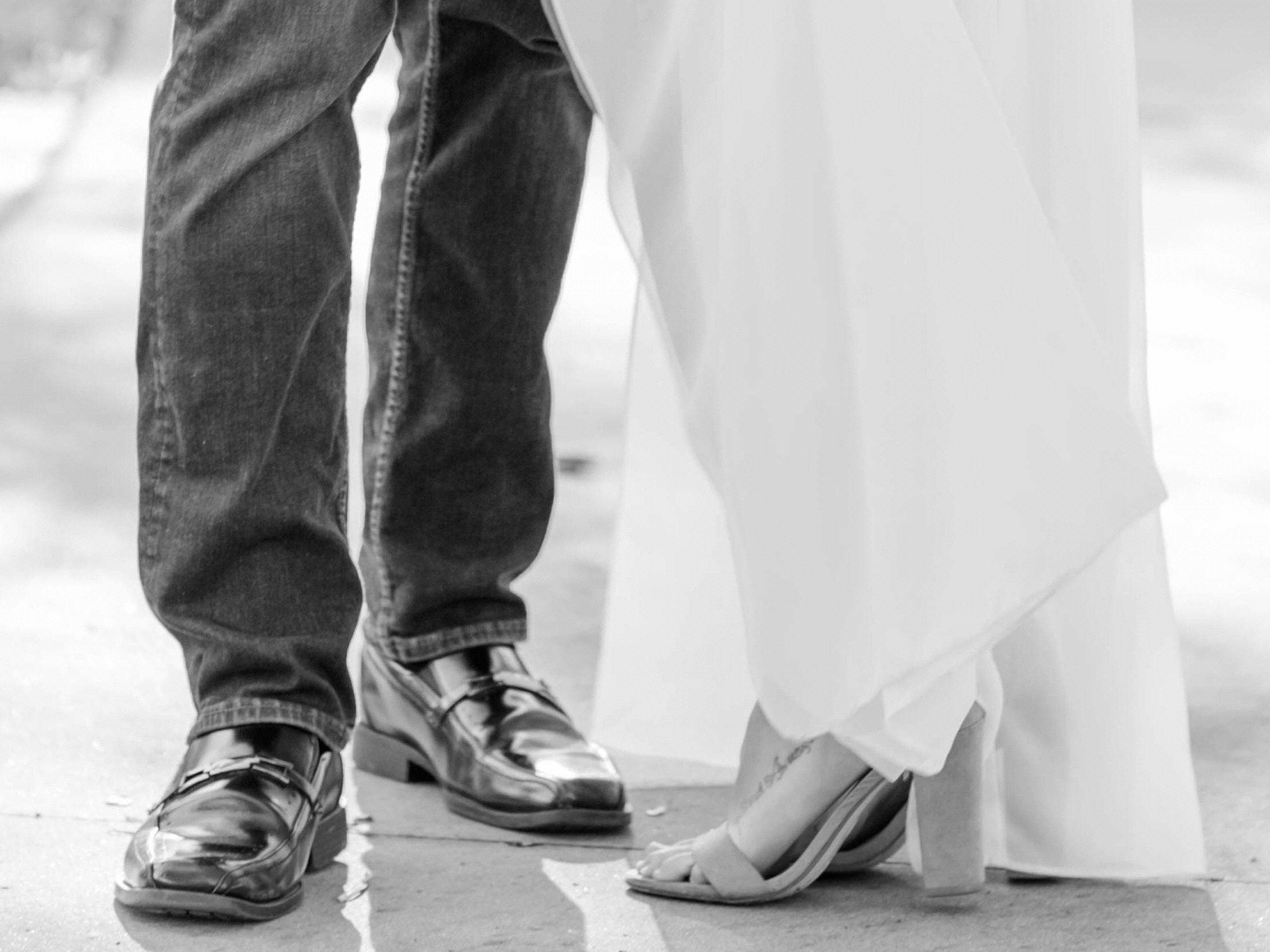 The Wedding Website of Lauren Neiman and Dante Hill
