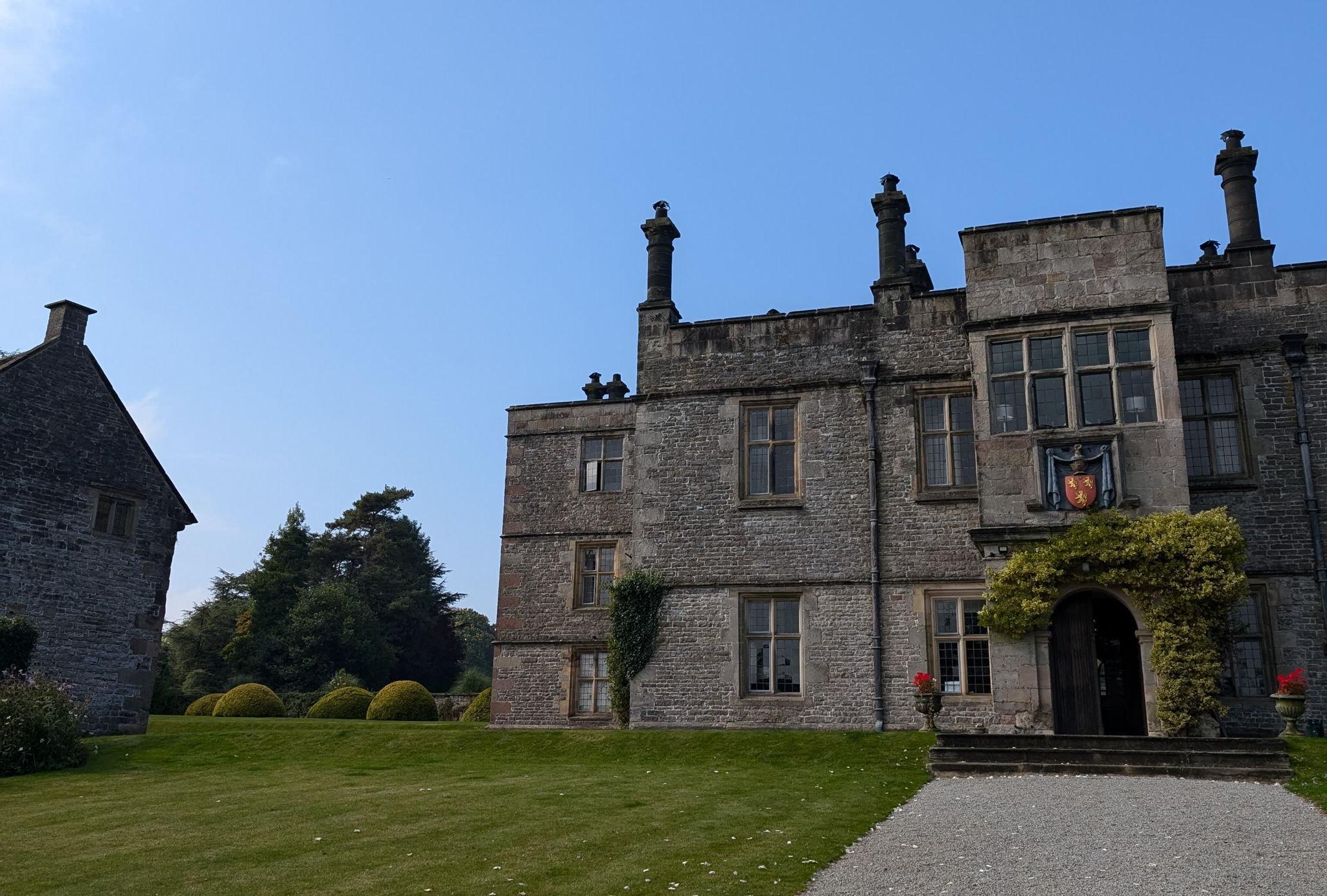 The Wedding Website of Jessica Miller and Callum Bradbury