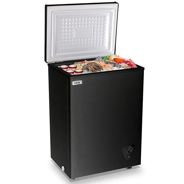 WANAI Chest Freezer 3.5 cu.ft Small Deep Freezer Mini Outdoor Chest Freezers with 7 Temperature Settings White/Black Ideal for Apartment, Condo, Office, RV, Cabin, Small Kitchen