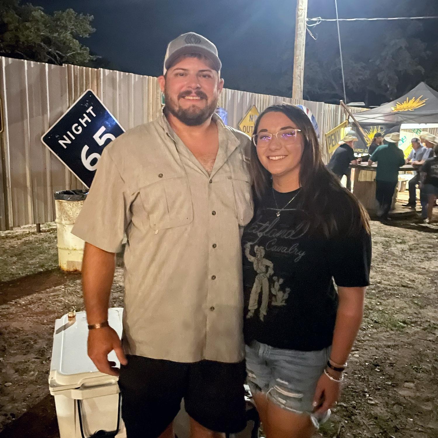 We went to Coopers BBQ to watch Randall King play! September 2022.