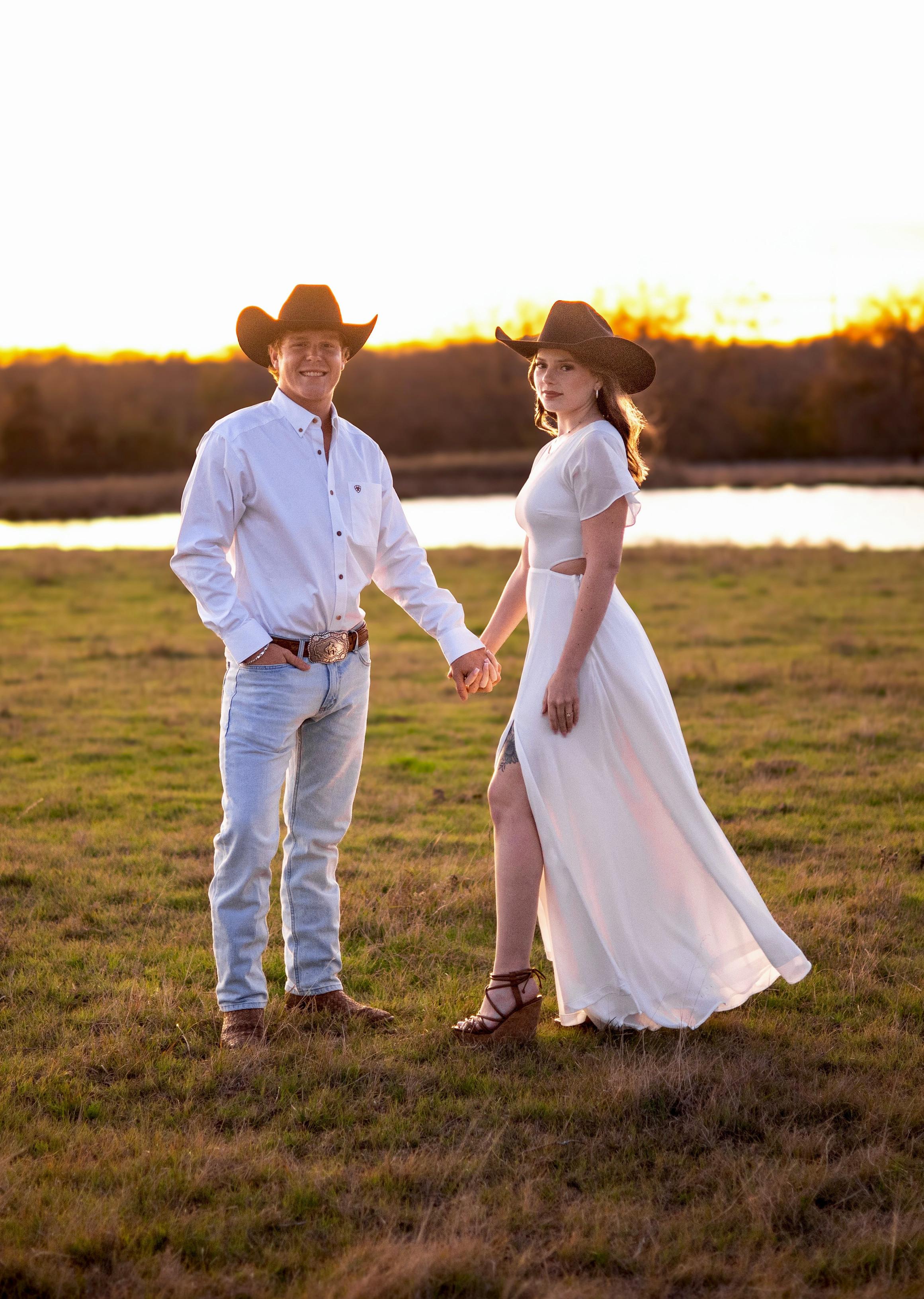 The Wedding Website of Rebecca Brooks and Dylan Noska