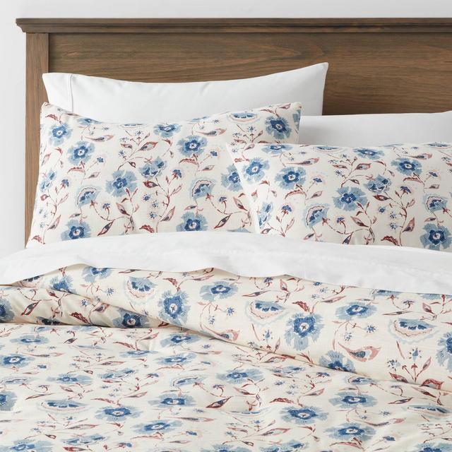 King Traditional Floral Comforter & Sham Set Blue - Threshold™