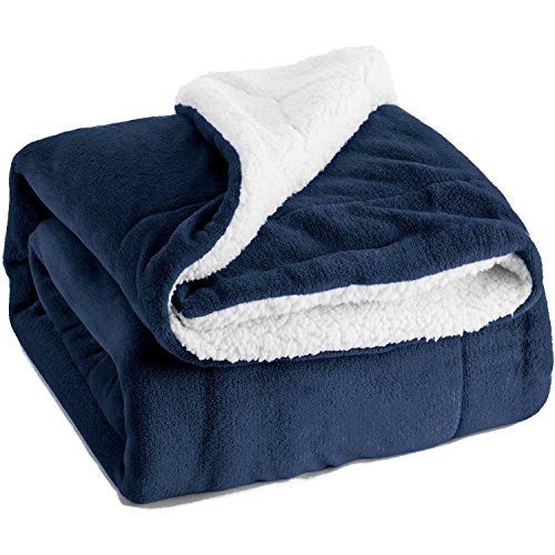 BEDSURE Sherpa Fleece Blanket Throw Size Navy Blue Plush Throw Blanket Fuzzy Soft Blanket Microfiber