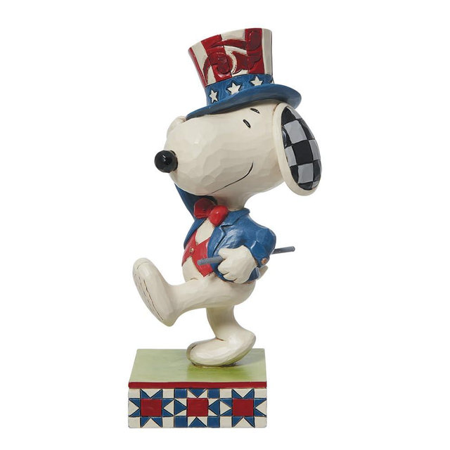 Enesco Jim Shore Peanuts Patriotic Snoopy Marching Figurine 5.5 Inch Multicolor