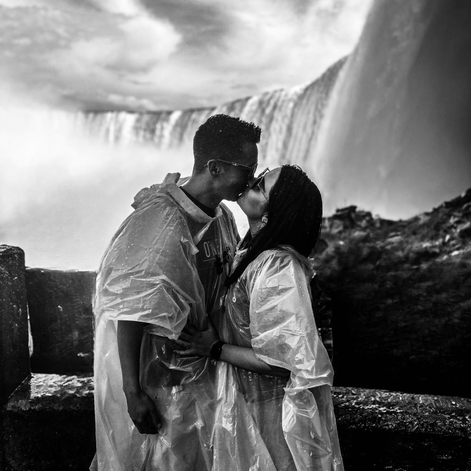 Fotito de besito en las cataratas! Infaltable