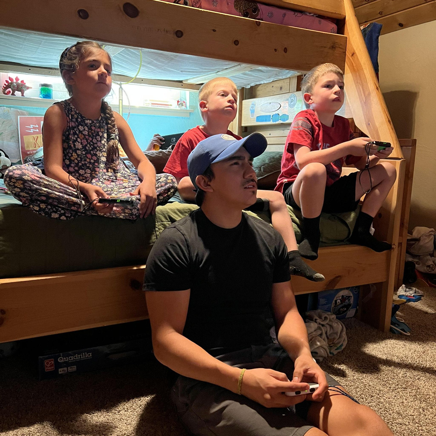 Jesus plays Overcooked with Jenna's niece and nephews.