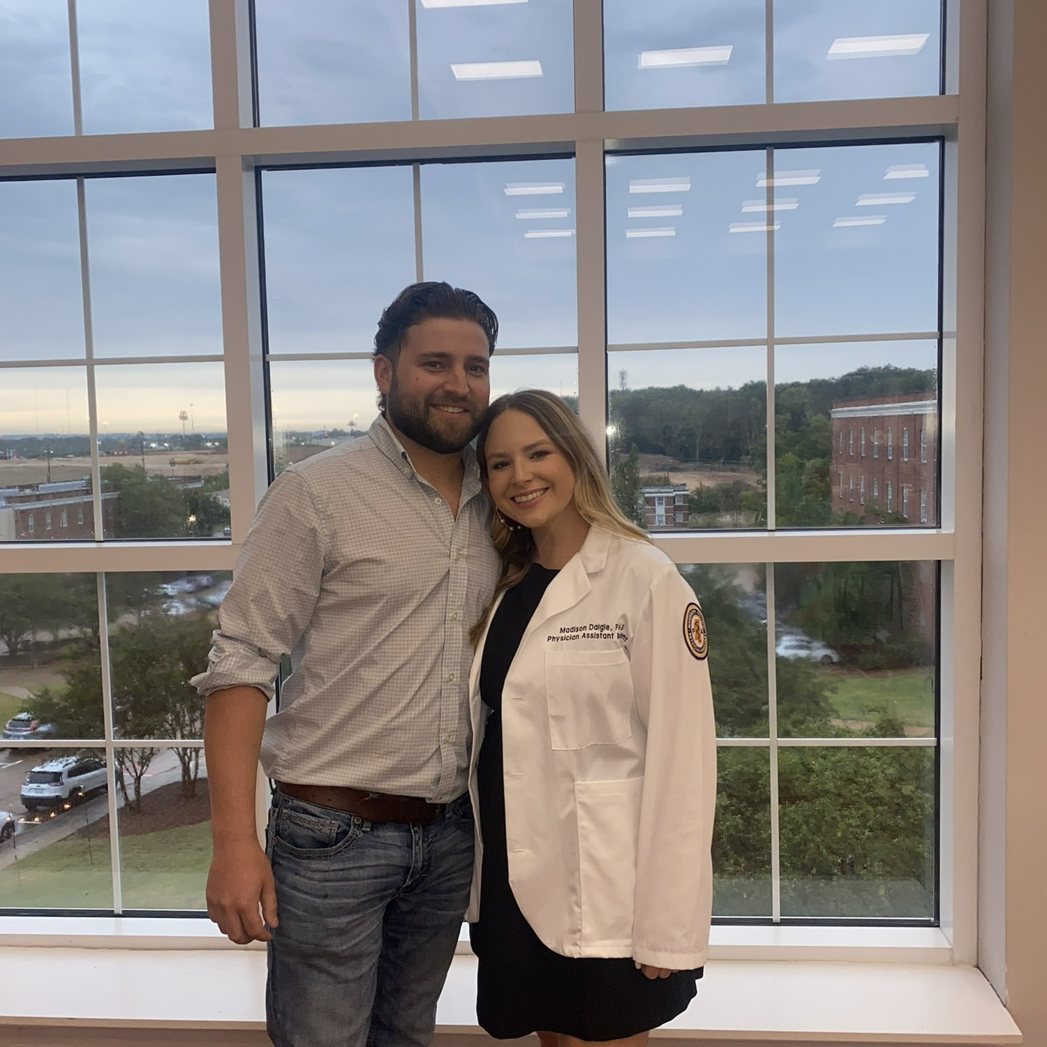 Madison moved to MS and began PA school in 2024, she then received her white coat after her first semester!
