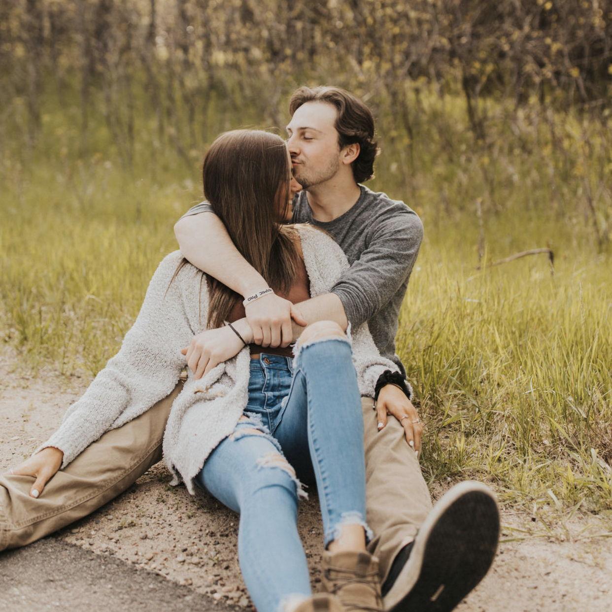 We got offered a free couples shoot