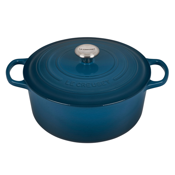 Le Creuset Signature Round Dutch Oven, 7.25 qt.