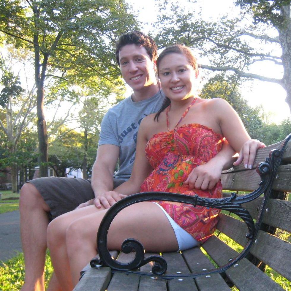 Emi visiting New Haven after Ryan moved - 2008