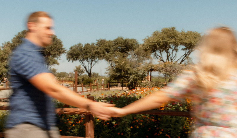 Brooke Simpson and Drew Perry's Wedding Website