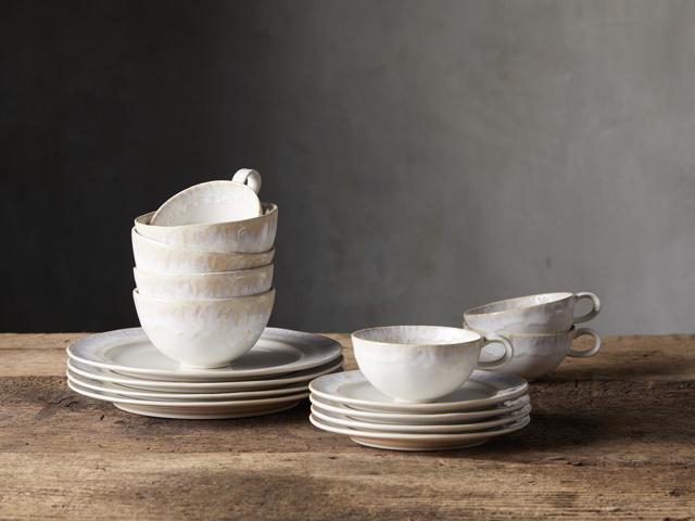 Bela Dinnerware (Set for 4)