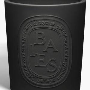 Baies / Berries | Outdoor Scented Candle | Diptyque Paris | Diptyque Paris