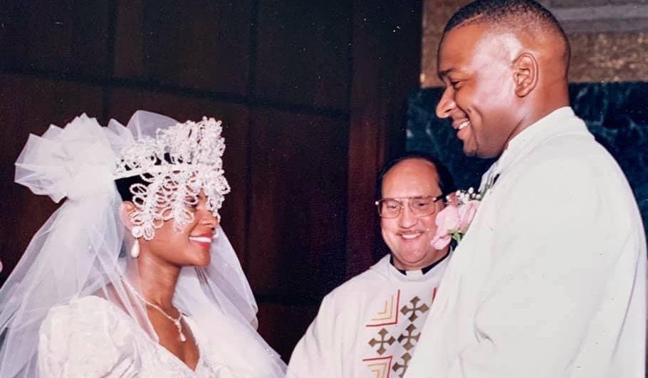 Thomas Roberson II. and Dr. Brigid Roberson's Wedding Website