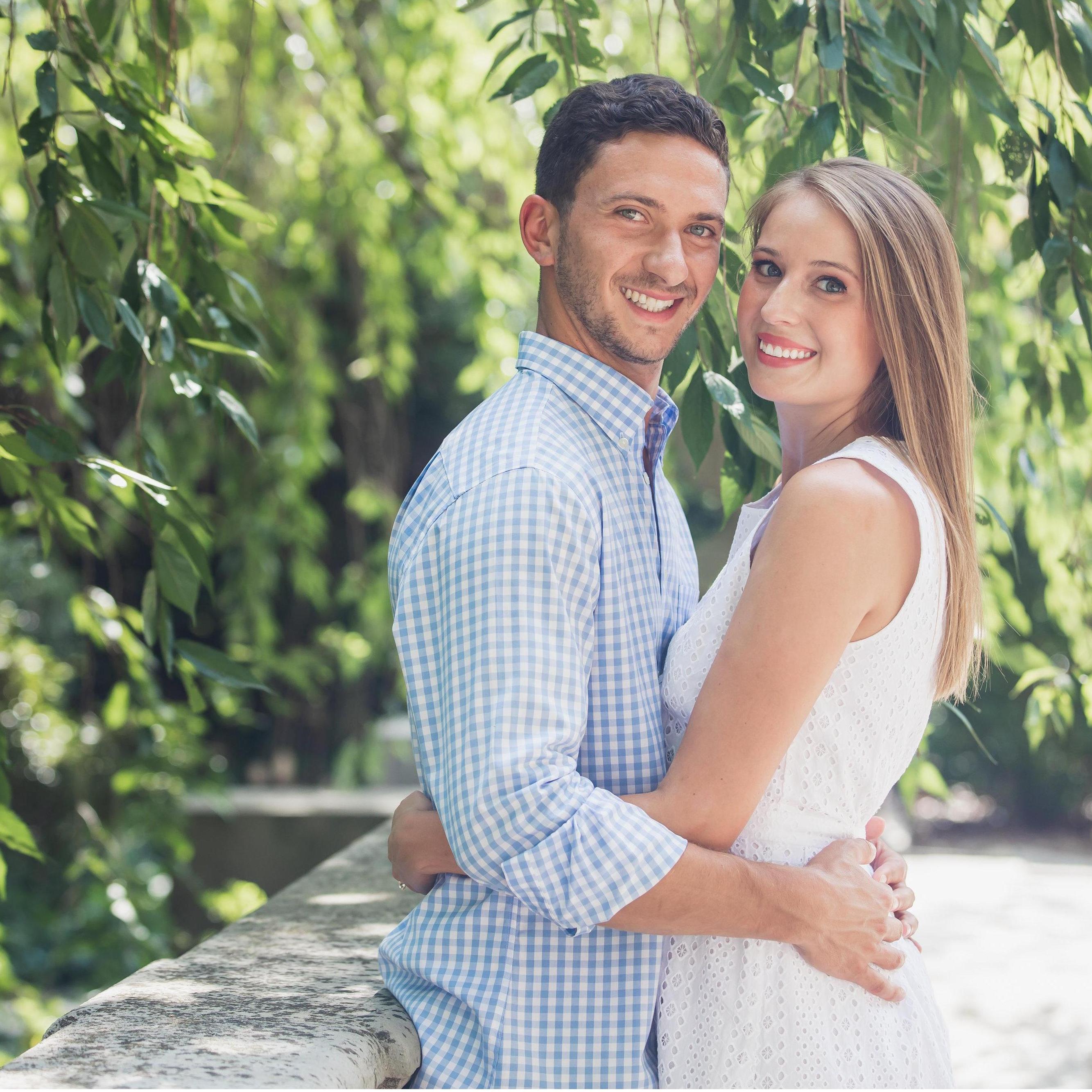 Engagement photos at Planting Fields - August 2020