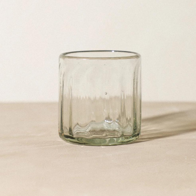 Short tumbler