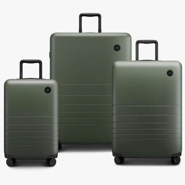 Monos Luggage Sets