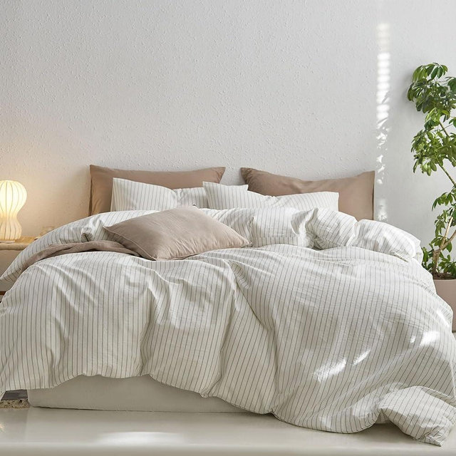 MooMee Bedding Duvet Cover Set Striped 100% Washed Cotton Linen Like Textured Breathable Durable Soft Comfy (White Sage Green Wide Stripes, Oversized King)