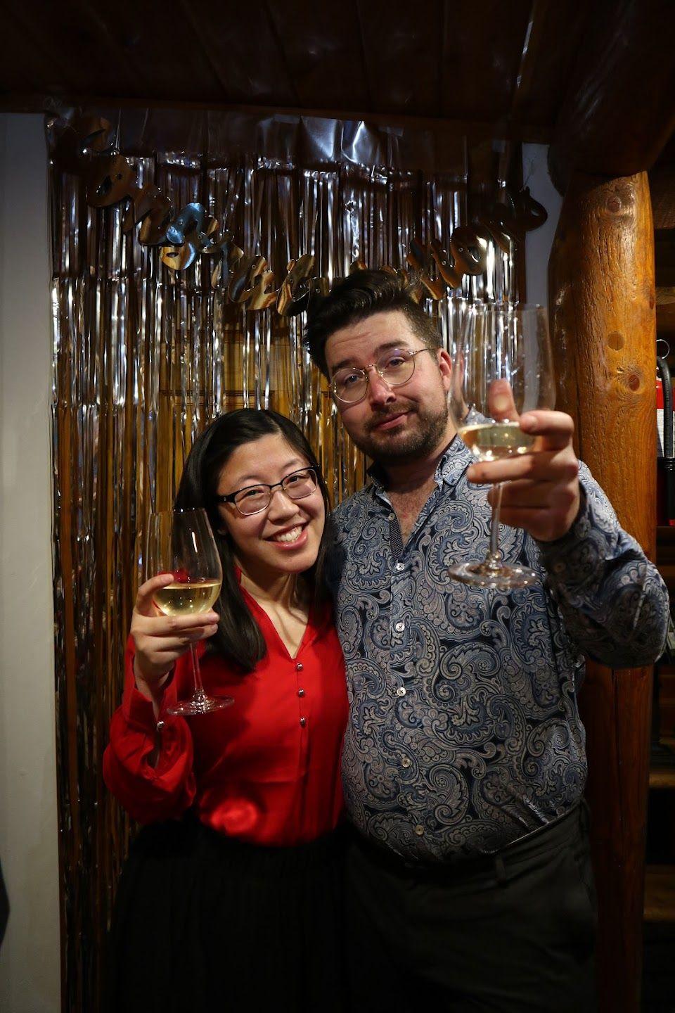 The Wedding Website of Linh Tran and Aiden Brus