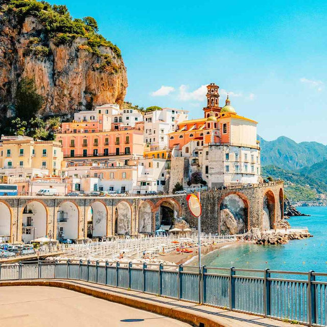 Travel around Amalfi Coast