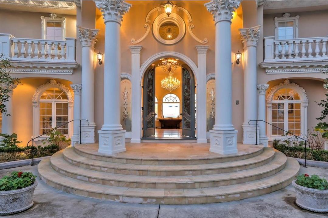 The Wedding Website of Shayna Robles and Ryan Johnson