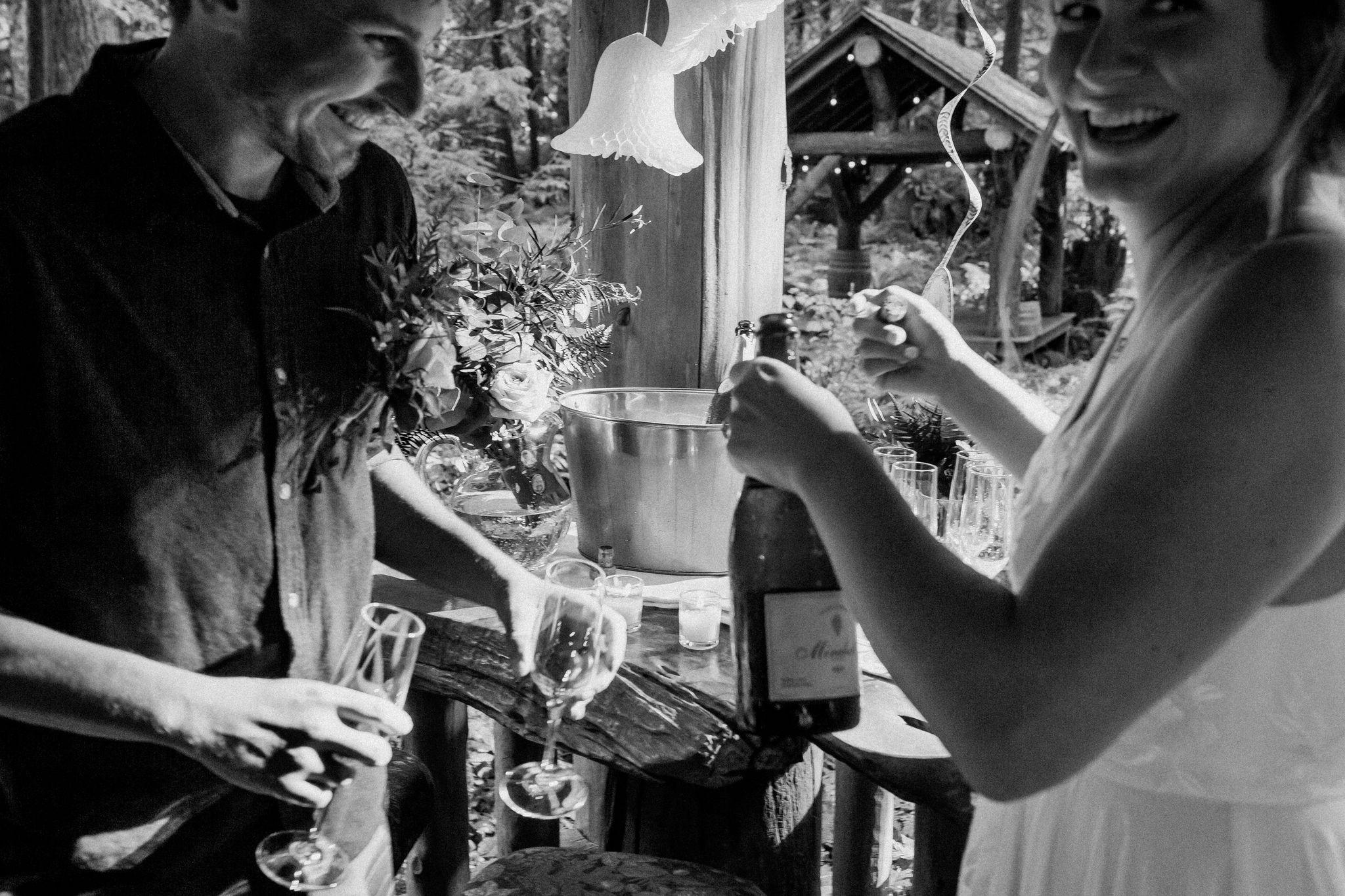 The Wedding Website of Olivia Morris and Dan Goeppner