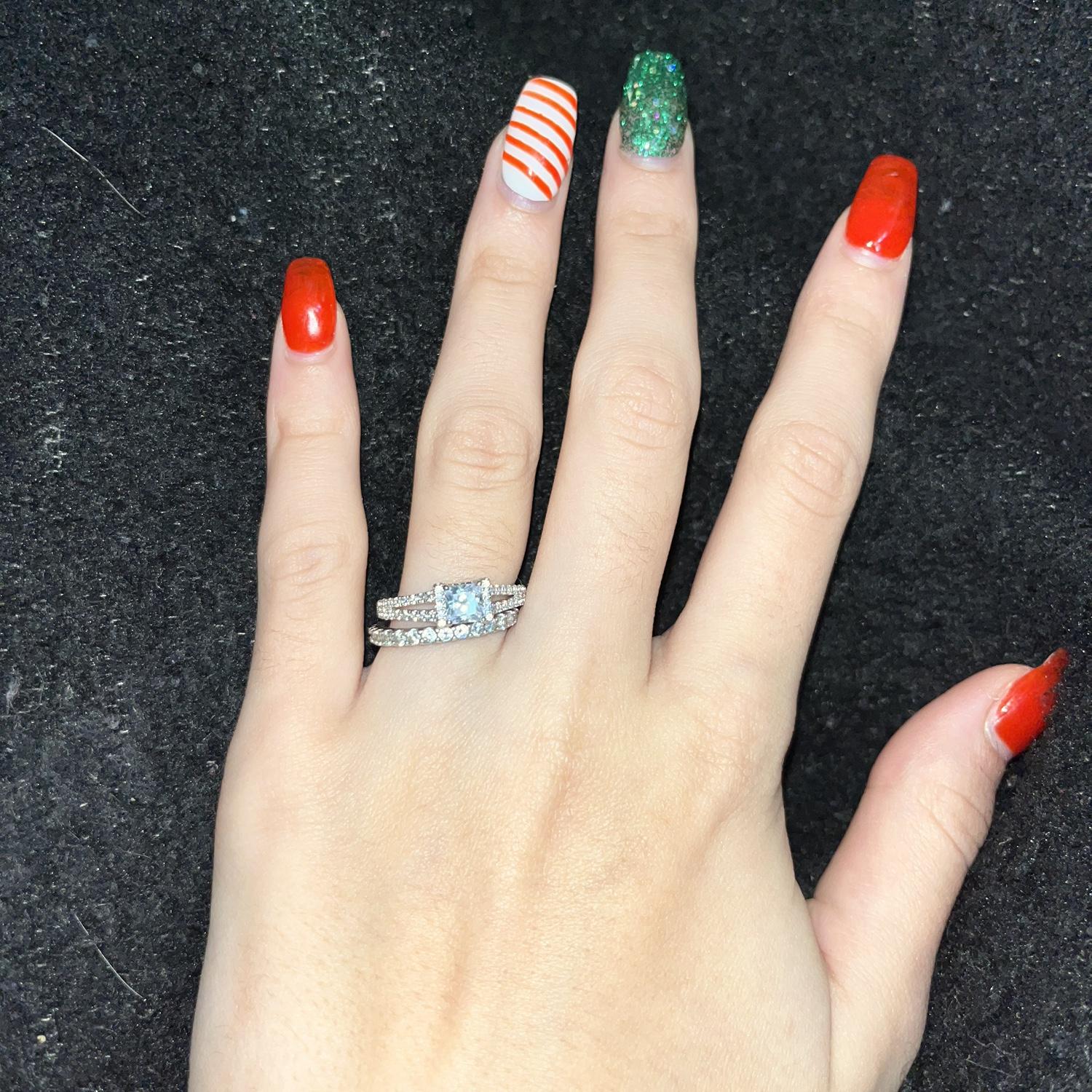Kevin gave Olivia her promise ring, December 2021!