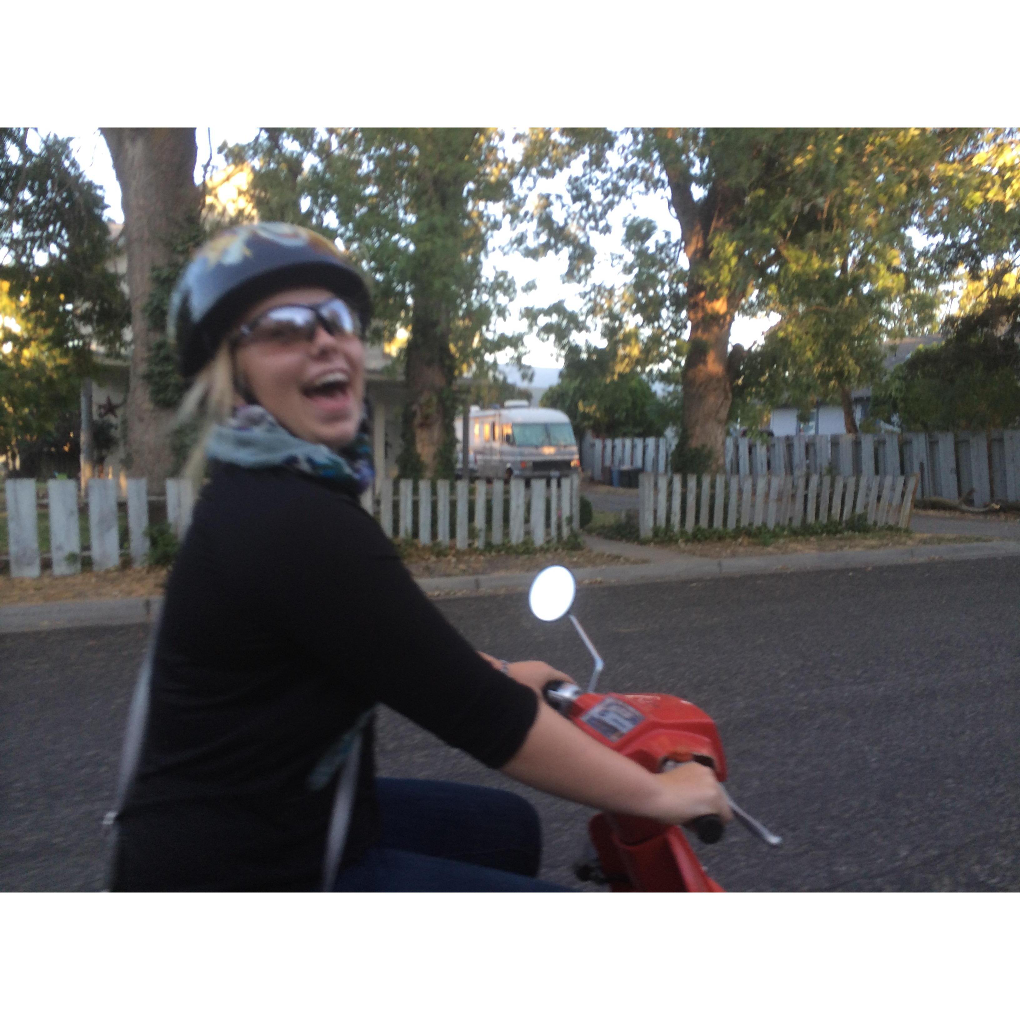 One of our very first scooter dates, in hindsight you shouldn't take pictures during the ride.