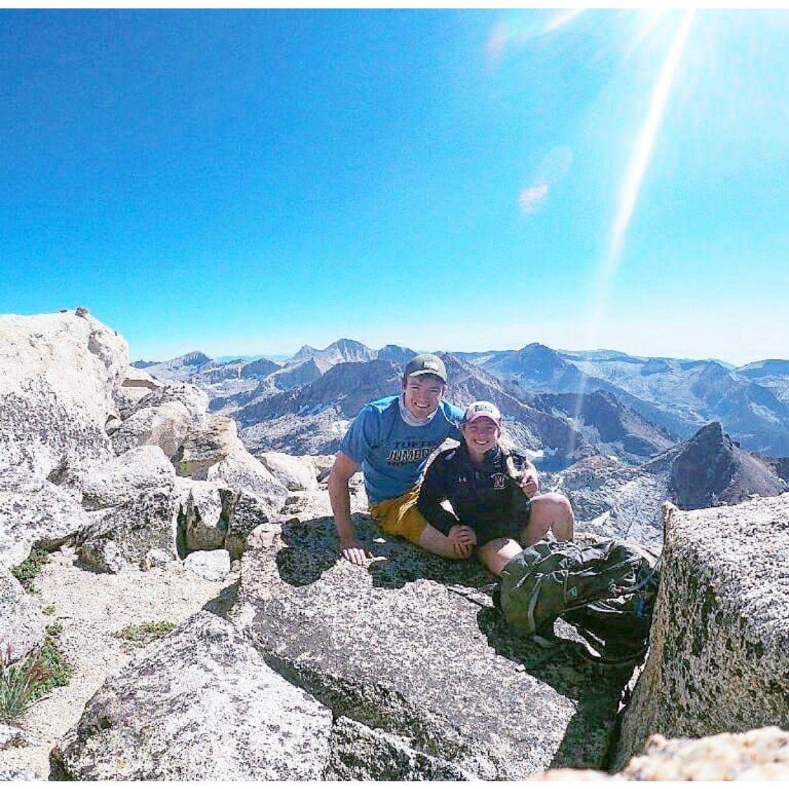 Hiking Sawtooth in the Sequoias 2019