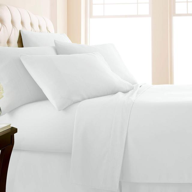 Vilano Springs, 6-Piece, 21-Inch Extra Deep Pocket Sheet Set, Premium Quality, Easy Care, Shrinkage Free Sheet Set with 1 Flat Sheet, 1 Fitted Sheet, 4 Pillowcases, Bright White, Queen
