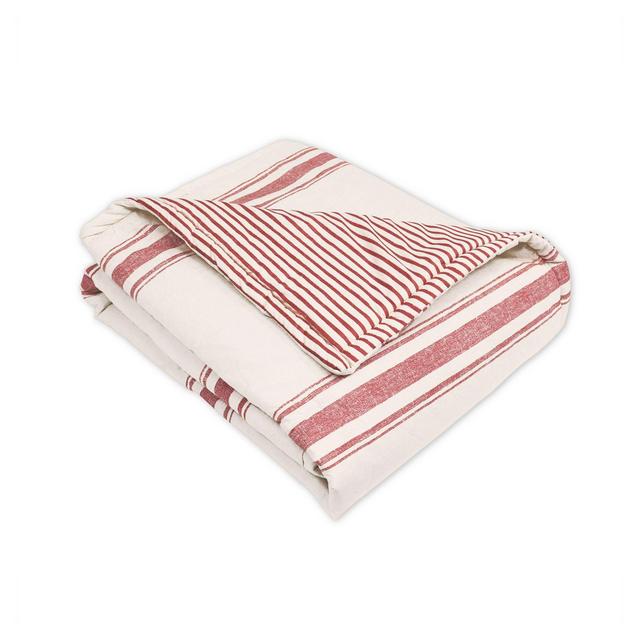 Lush Decor Farmhouse Reversible Throw Blanket in Red