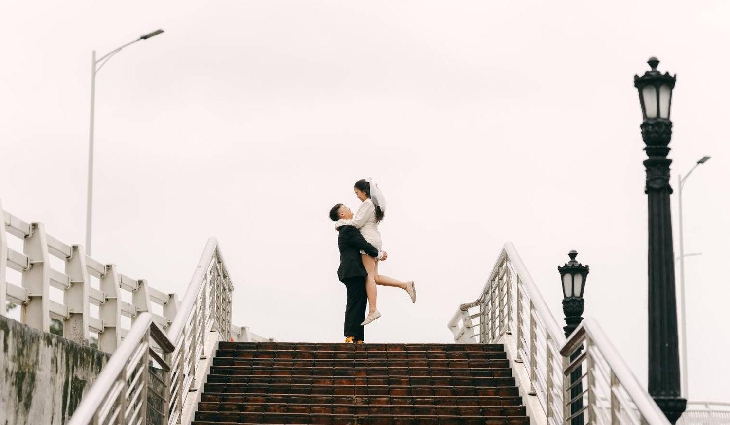 The Wedding Website of Howard Louis Mendoza and May Flor Casita