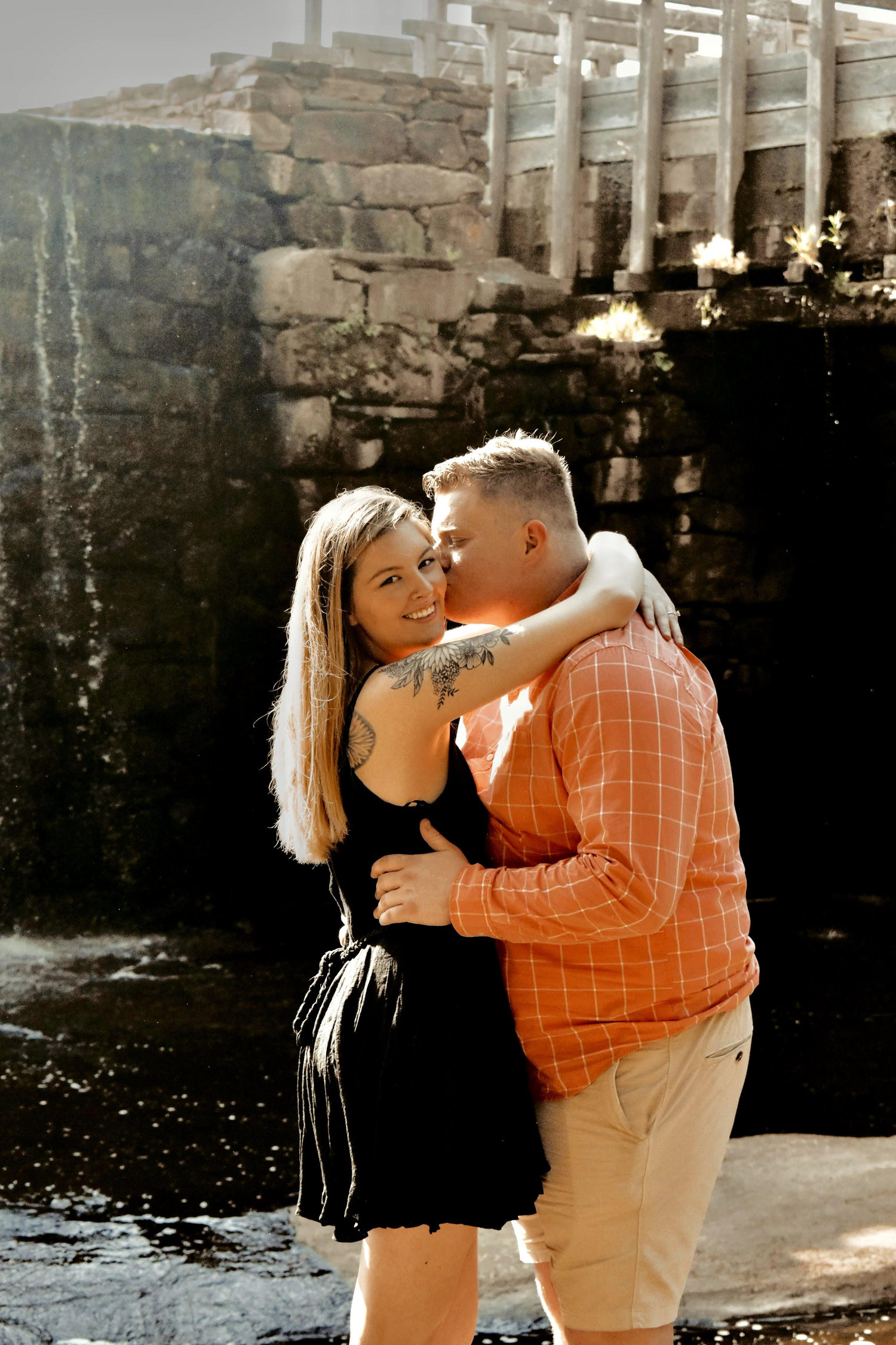 The Wedding Website of Valeri Lahr and Joey Rennick