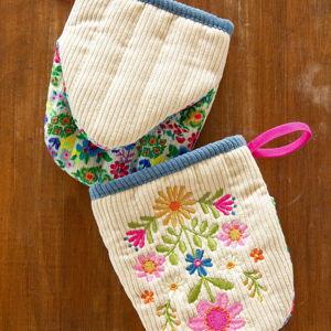 Embroidered Mini Oven Mitts